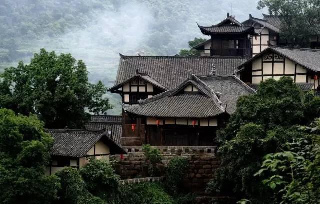 向女生要位置,女生说“我在上班你有来不了怎么回复?-专业问答平台